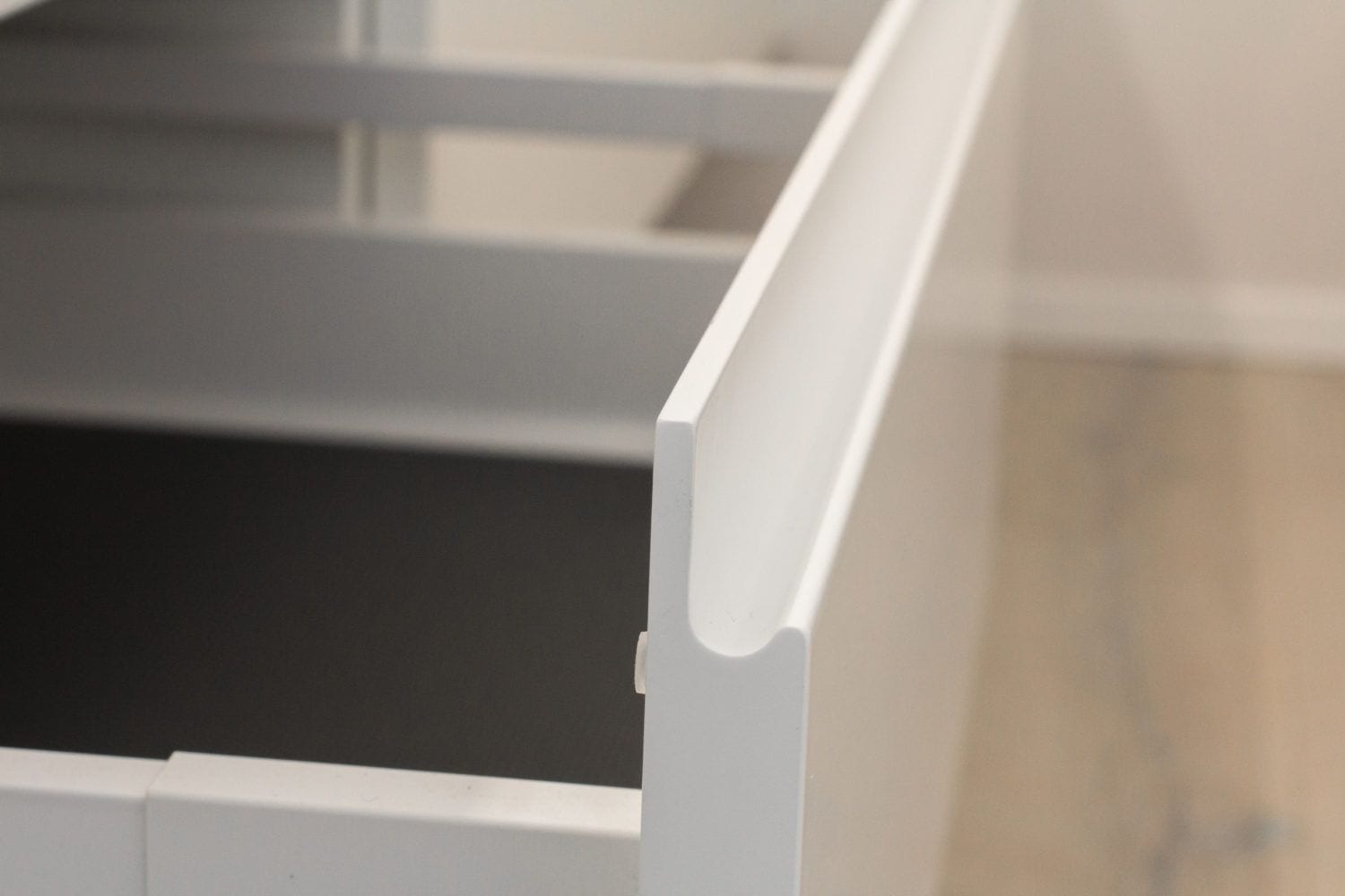 Bucher AG - Griffprofilfräsung